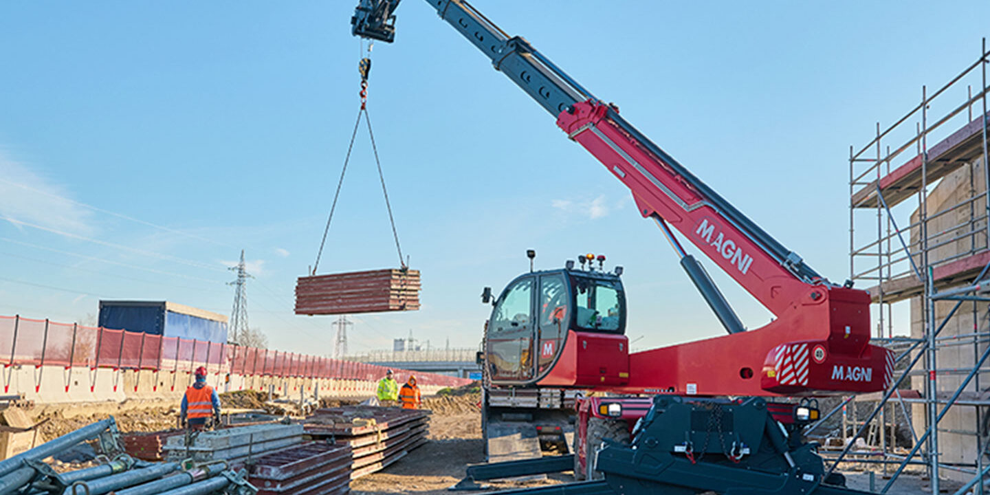 Alquiler de Manipuladores Telescópicos y Telescópicos Giratorios Alquiler de Manipuladores Telescópicos y Telescópicos Giratorios