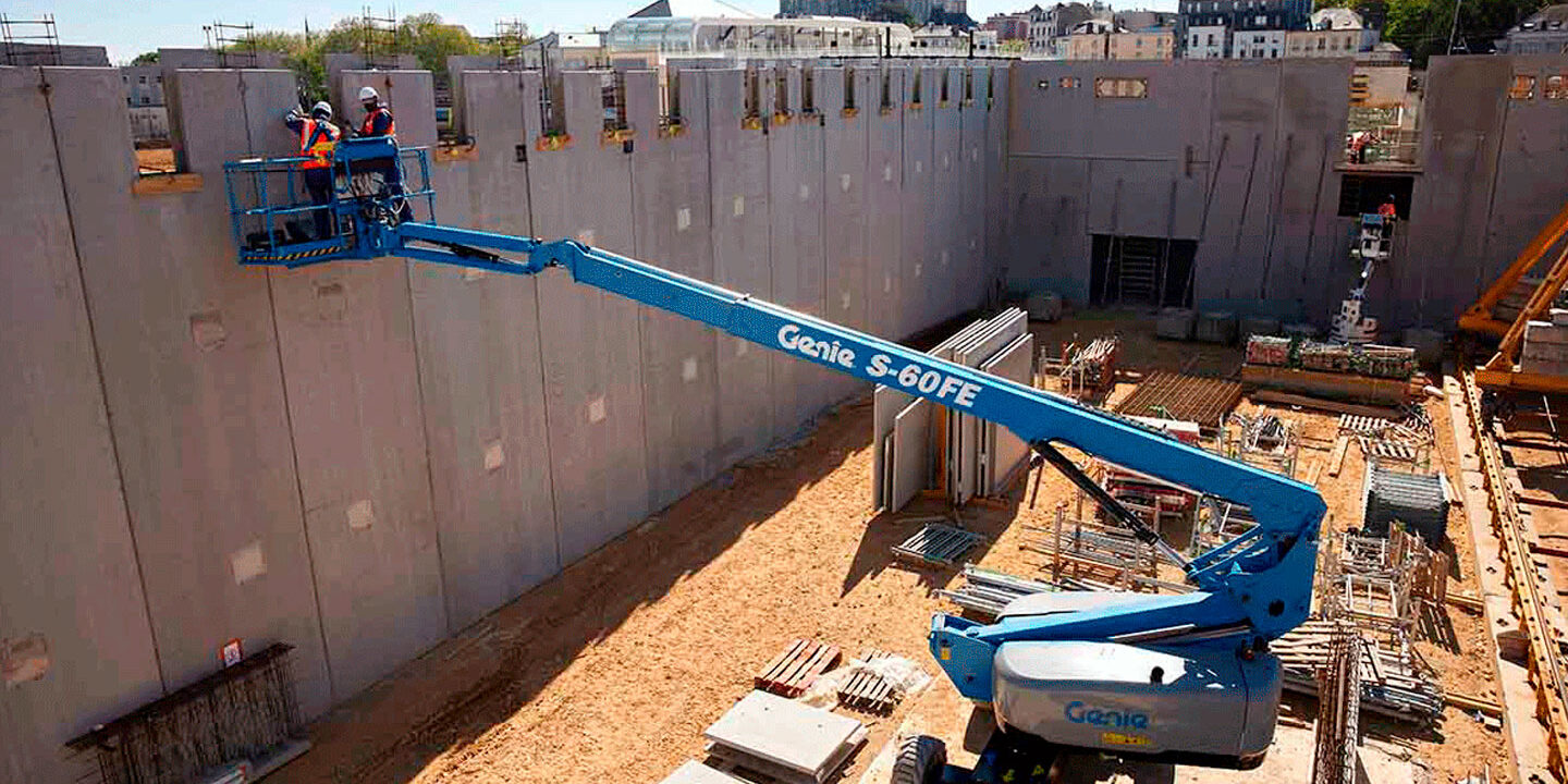 Alquiler de Plataformas Articuladas Híbridas