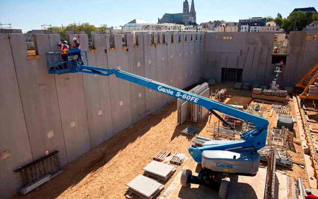 Alquiler de Plataformas Articuladas Híbridas