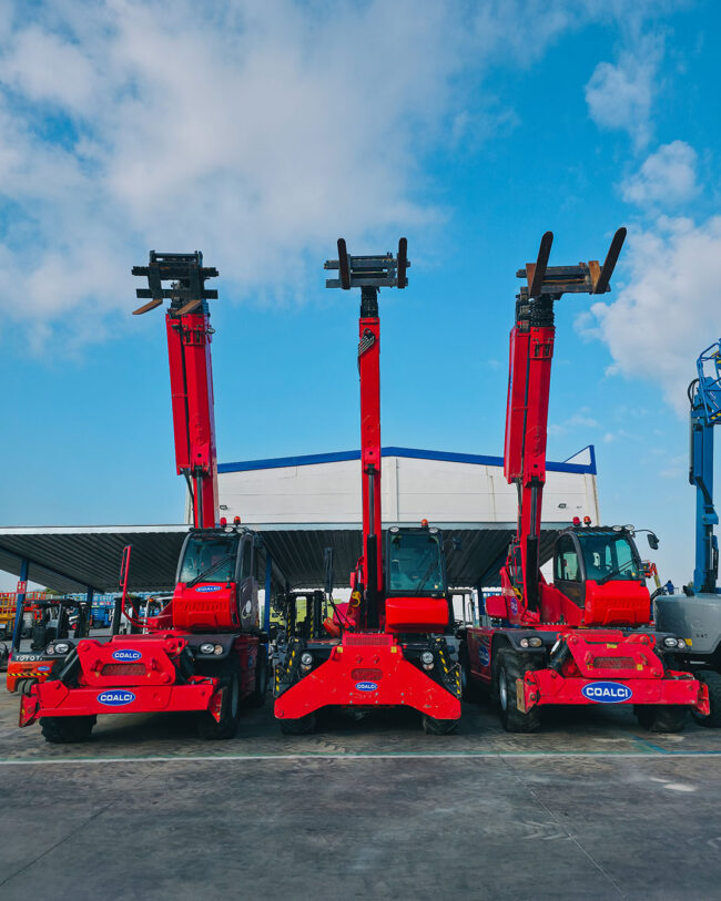Manipuladores telescópicos y giratorios en alquiler – Coalci