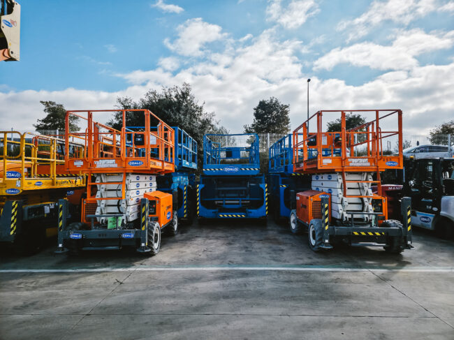 Plataformas elevadoras para construcción e industria