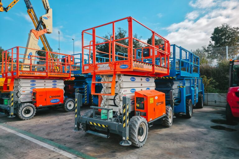 Plataformas tijeras electricas y diesel